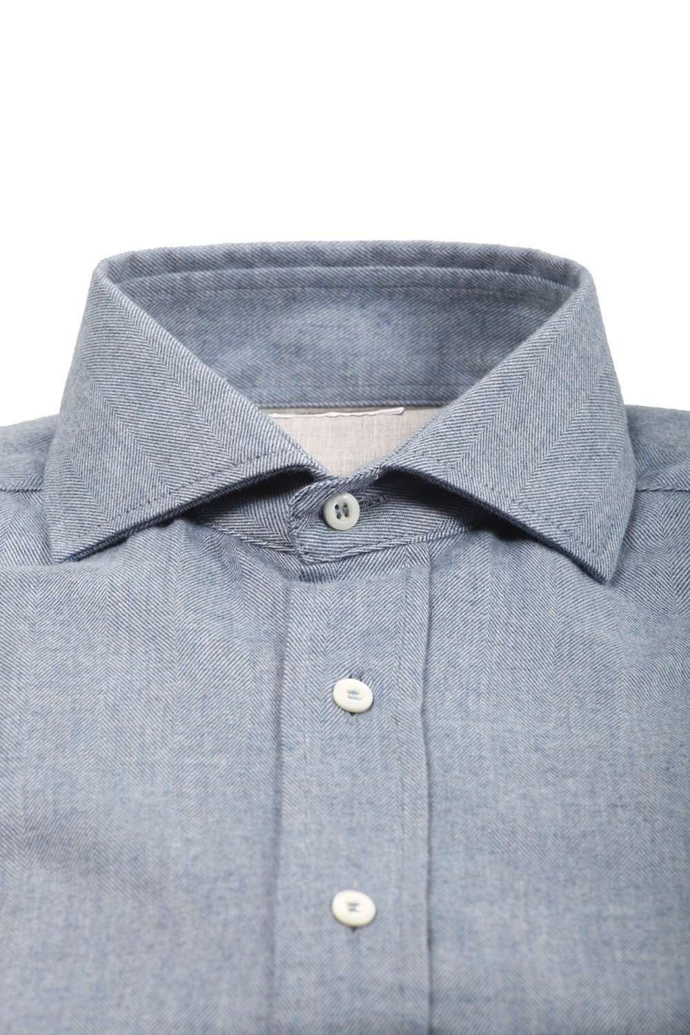 shop BRUNELLO CUCINELLI  Camicia: Brunello Cucinelli camicia in cotone.
Chiusura con cannoncino e bottoni in madreperla.
Colletto francese.
Polsini con due bottoni in madreperla.
Basic fit.
Composizione:  61% cotone, 39% lyocell.
Made in Italy.. MY6370028-C016 number 8295316